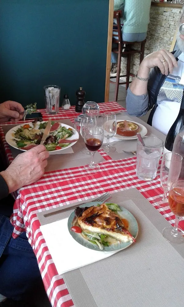 Salade Fromage de Brebis Et Basilique